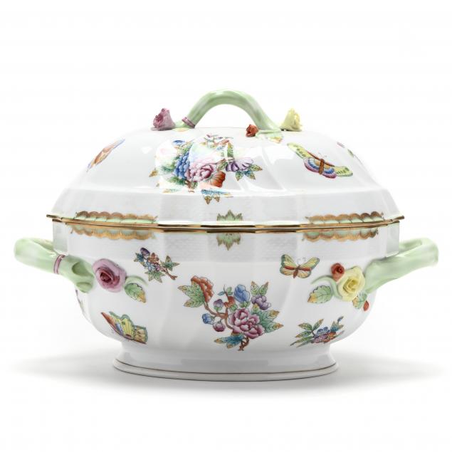 HEREND QUEEN VICTORIA OBLONG