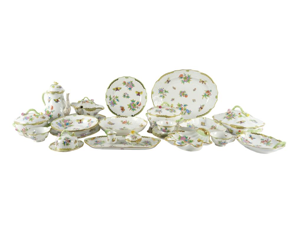 HEREND "QUEEN VICTORIA" PORCELAIN