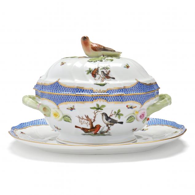 HEREND ROTHSCHILD BIRD COVERED
