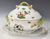 HEREND 'ROTHSCHILD BIRD' OVAL