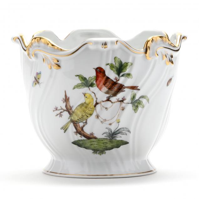 HEREND, ROTHSCHILD BIRD PORCELAIN