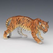 HEREND TIGER FIGURINE 3 ½" x 8