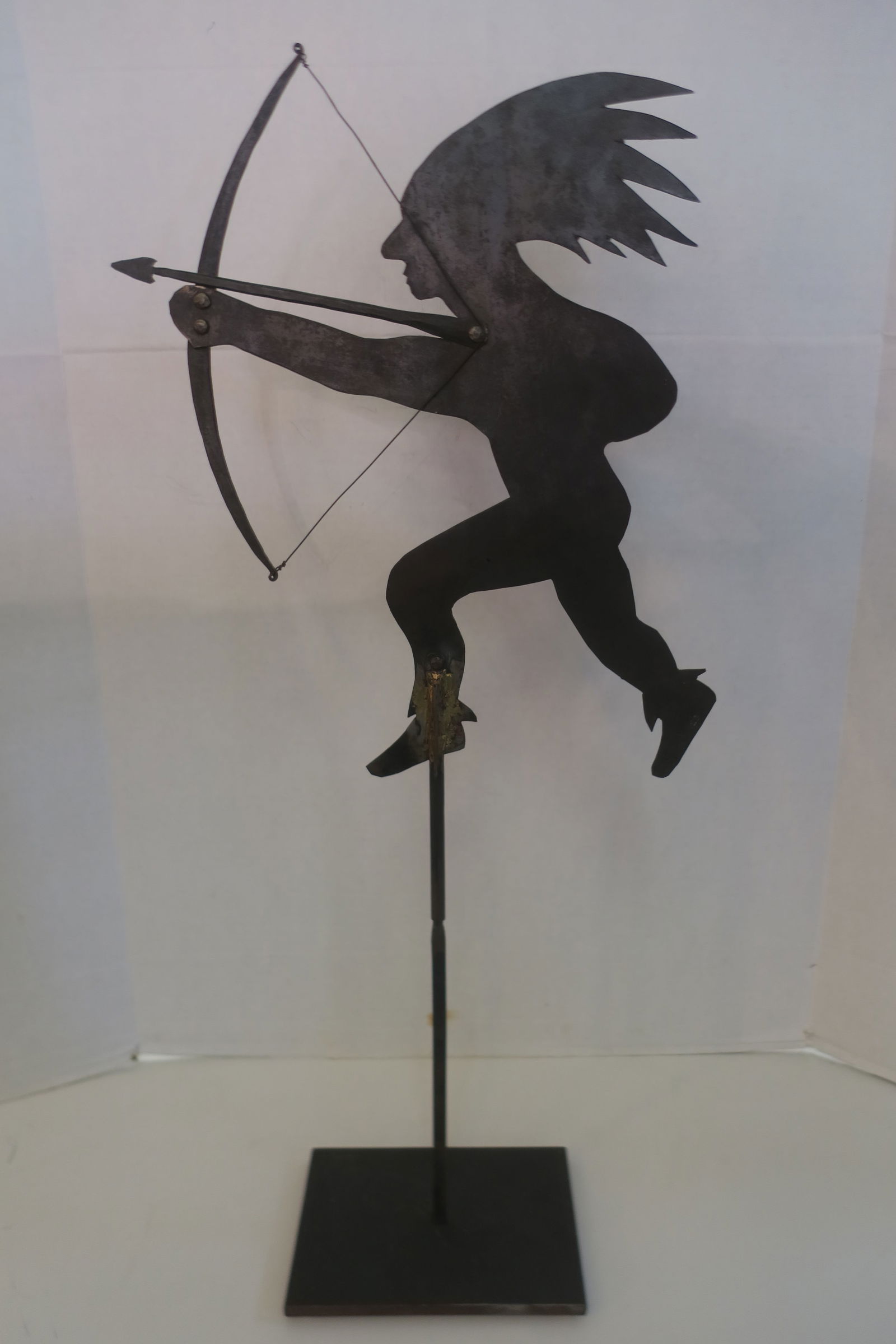 HERITAGE NATIVE AMERICAN SILHOUETTE