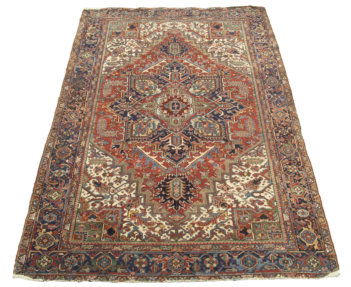 HERIZ CARPET (7'9" X 11'4")