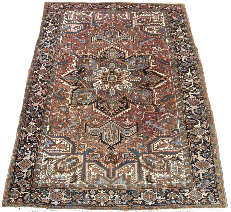 HERIZ CARPET A large midnight
