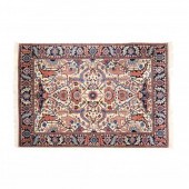 HERIZ CARPET Ivory field with