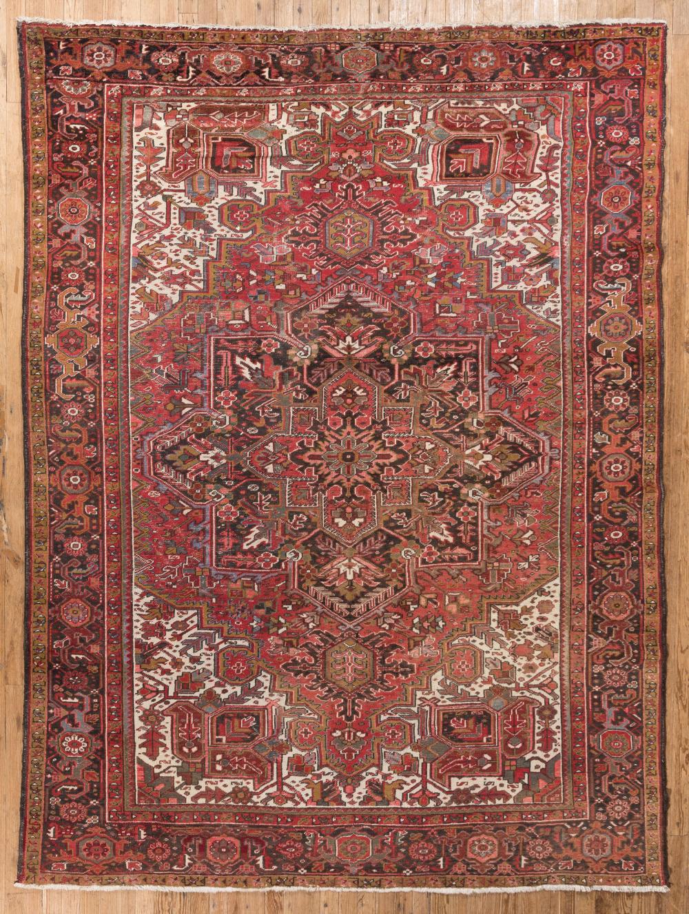 HERIZ CARPETHeriz Carpet , red