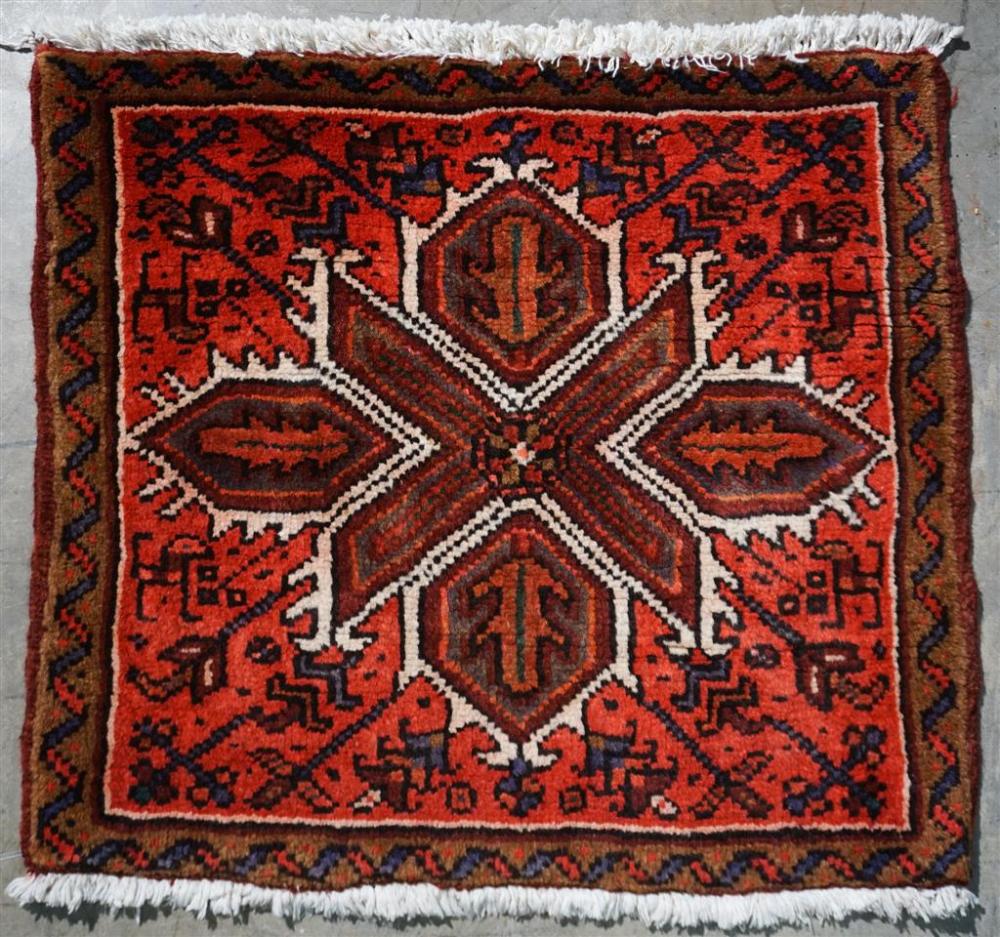 HERIZ MAT, 2 FT 2 IN X 2 FTHeriz