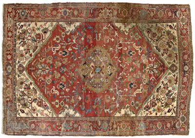 Heriz or Serapi rug, ivory