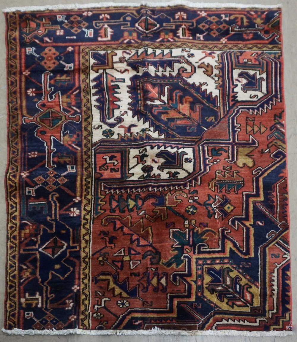 HERIZ REDUCED RUG, 3 FT 7 IN X 4 FT