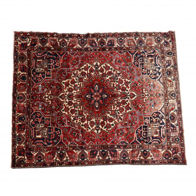 HERIZ ROOM SIZE CARPET With a