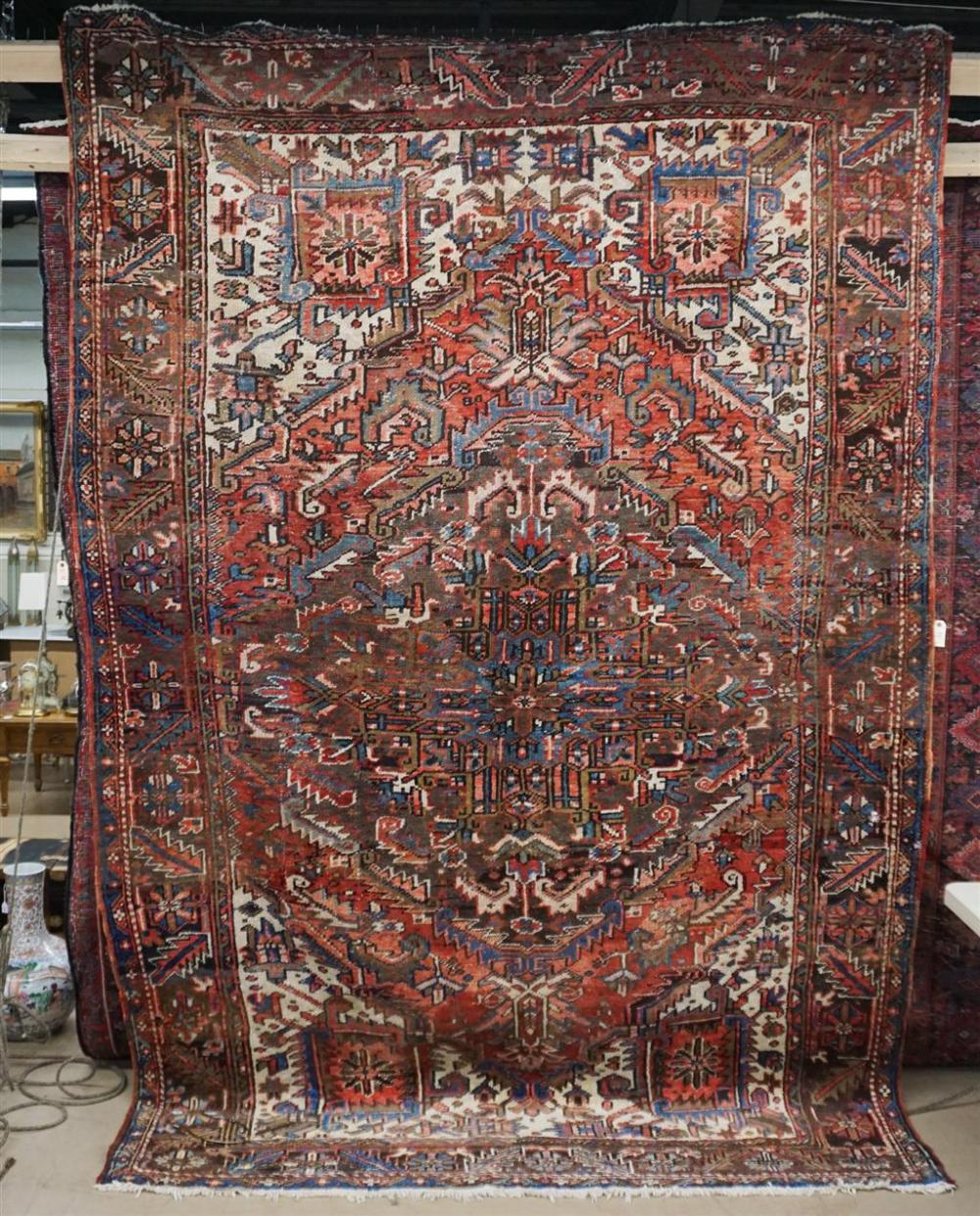 HERIZ RUG, 12 FT X 7FT 5 INHeriz