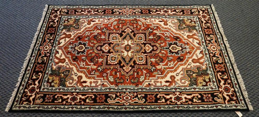 HERIZ RUG, 3 FT 11 IN X 6 FT 3