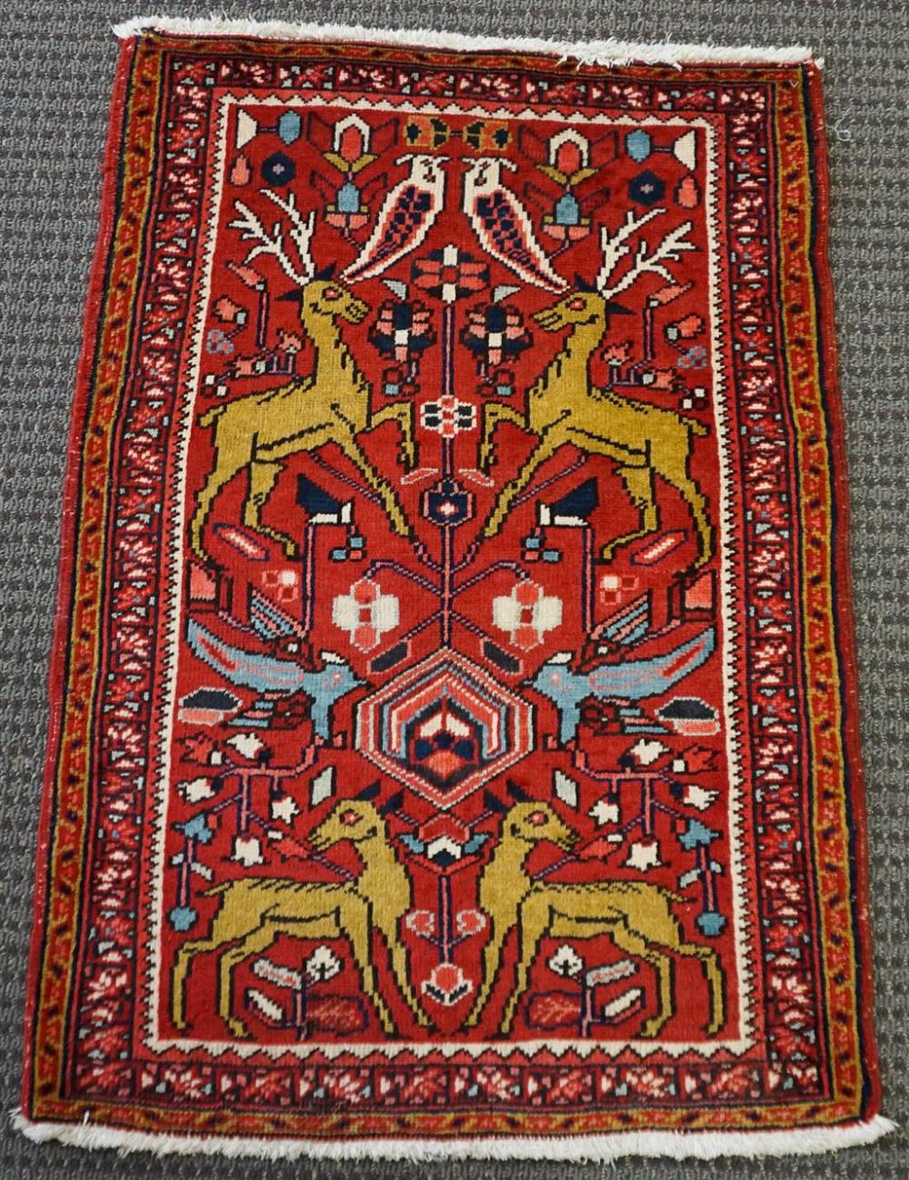 HERIZ RUG, 3 FT 8 IN X 2 FT 6