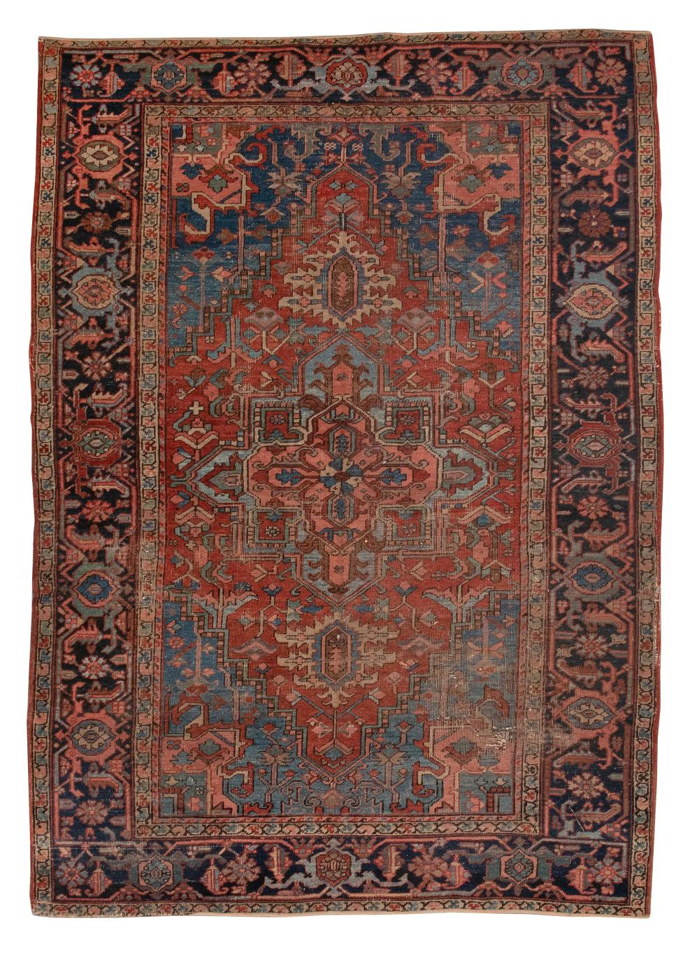 HERIZ RUG: 6'5" X 9'0" CIRCA