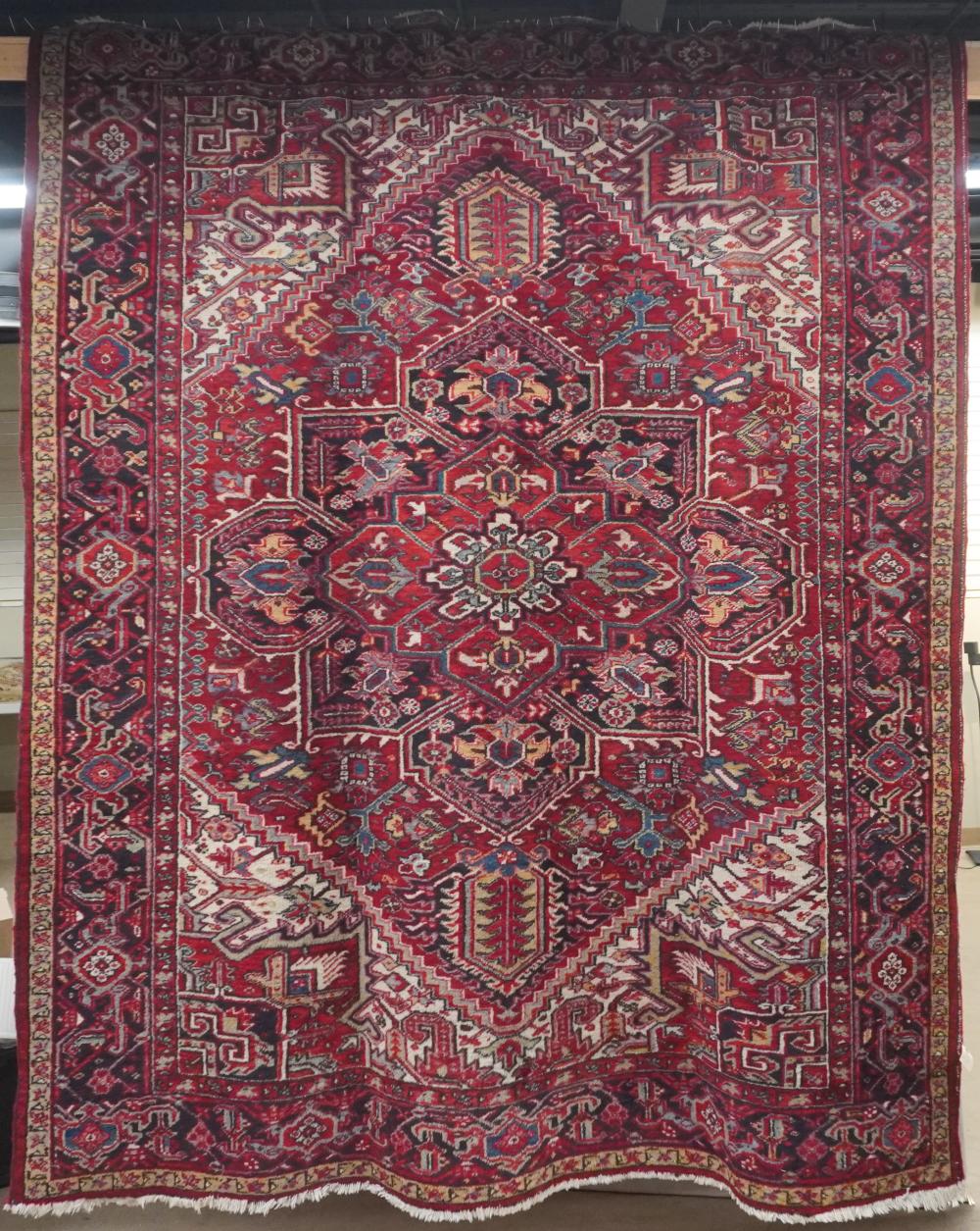 HERIZ RUG, 9 FT 2 IN X 7 FT 10