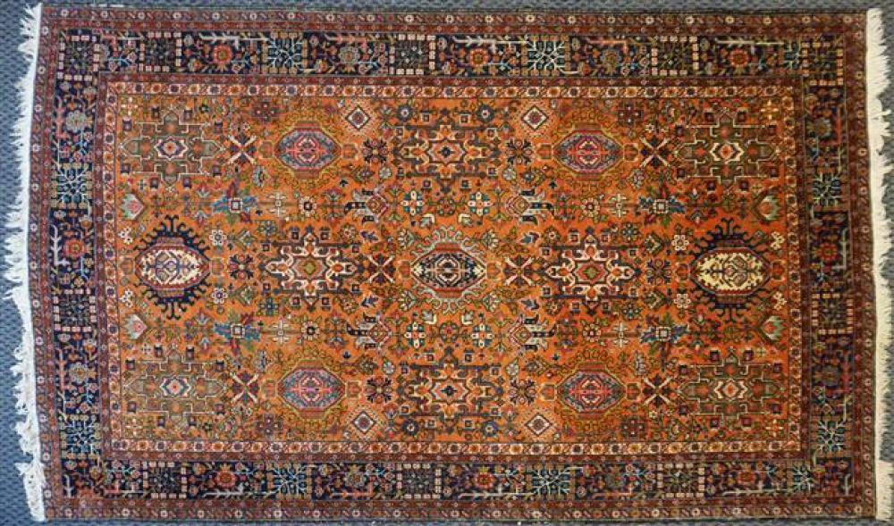 HERIZ RUG, 9 FT X 6 FTHeriz Rug,
