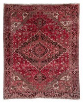 HERIZ RUG: 9’1” X 11’2” THIRD
