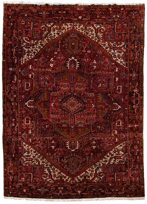 Heriz rug, large central