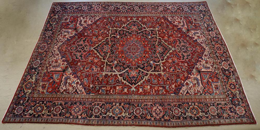 HERIZ RUG POST 1950 14 FT 11 IN X