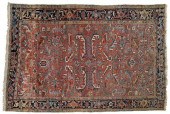 Heriz rug, repeating scroll an