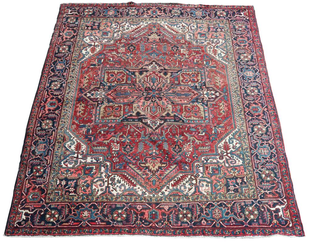 HERIZ RUGwool on cotton; 11'8" x