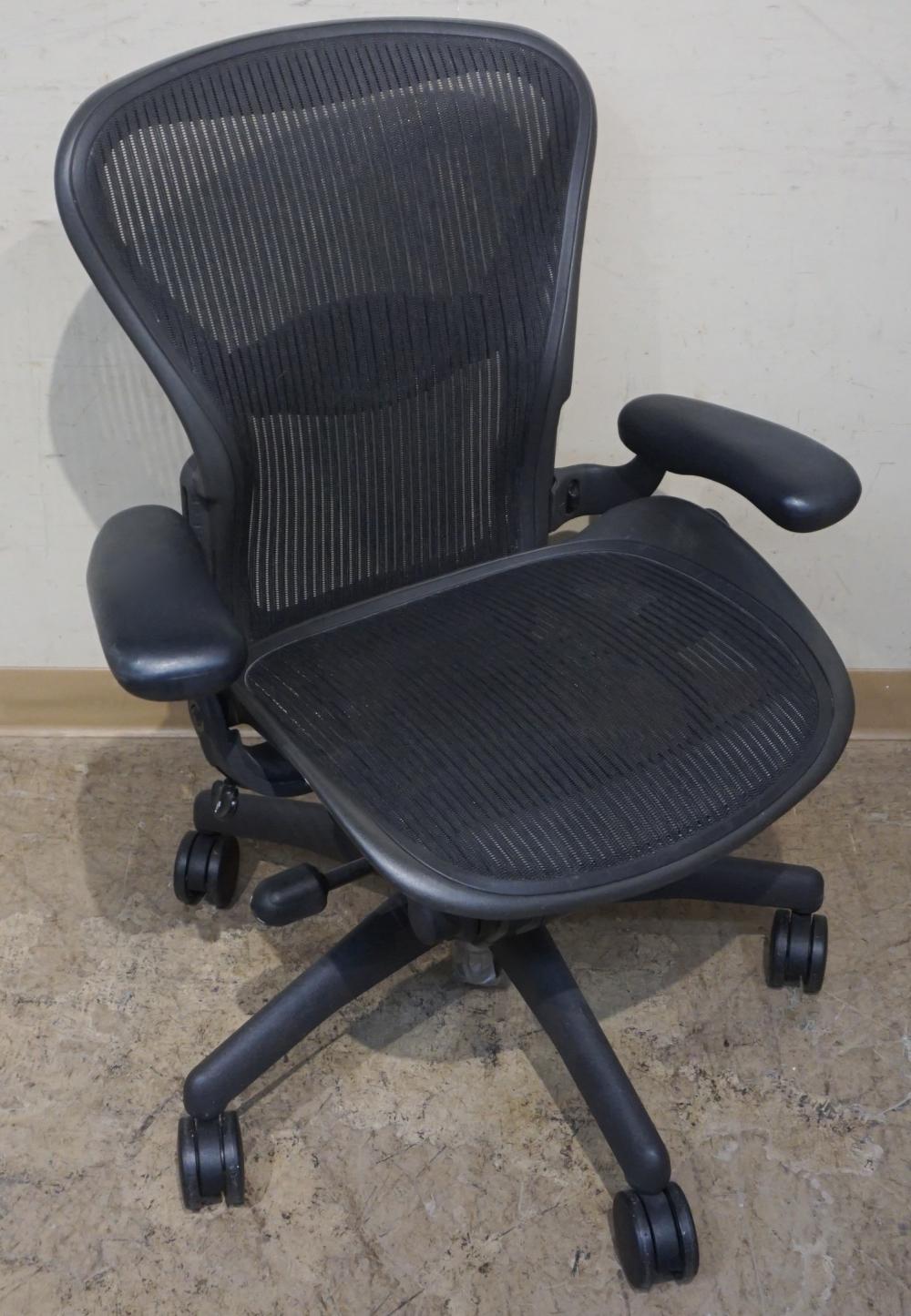 HERMAN MILLER AERON CHAIR, MODEL