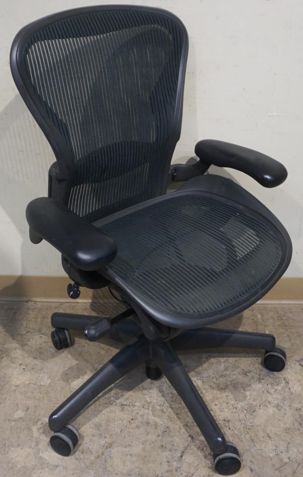 HERMAN MILLER AERON OFFICE CHAIR,