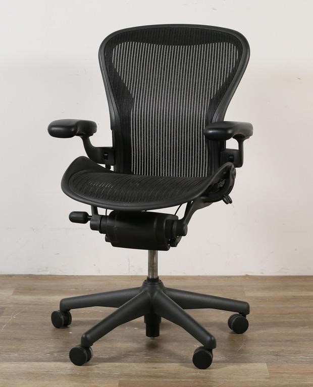HERMAN MILLER AERON OFFICE CHAIRDon