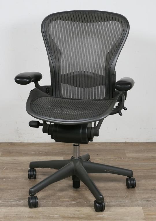 HERMAN MILLER AERON OFFICE CHAIRDon