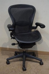 HERMAN MILLER AERON SWIVEL ARM