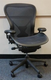 HERMAN MILLER AERON SWIVEL SEA