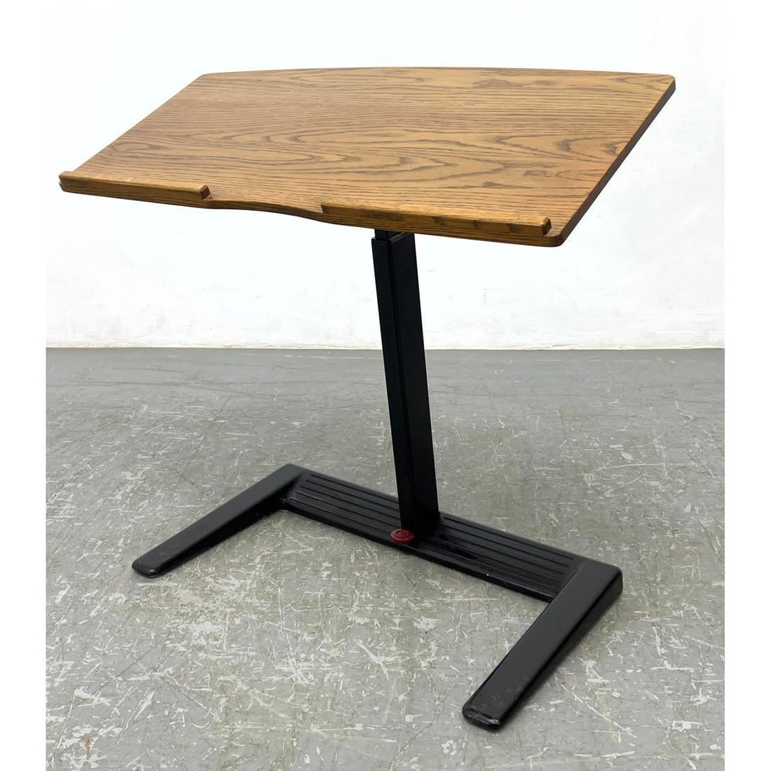 Herman Miller Levenger Ash Wood Top