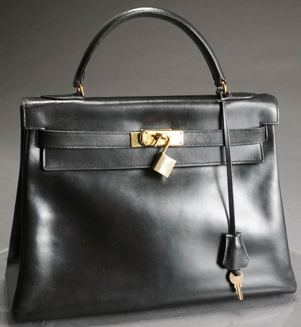 HERMéS BLACK BOX LEATHER KELLY