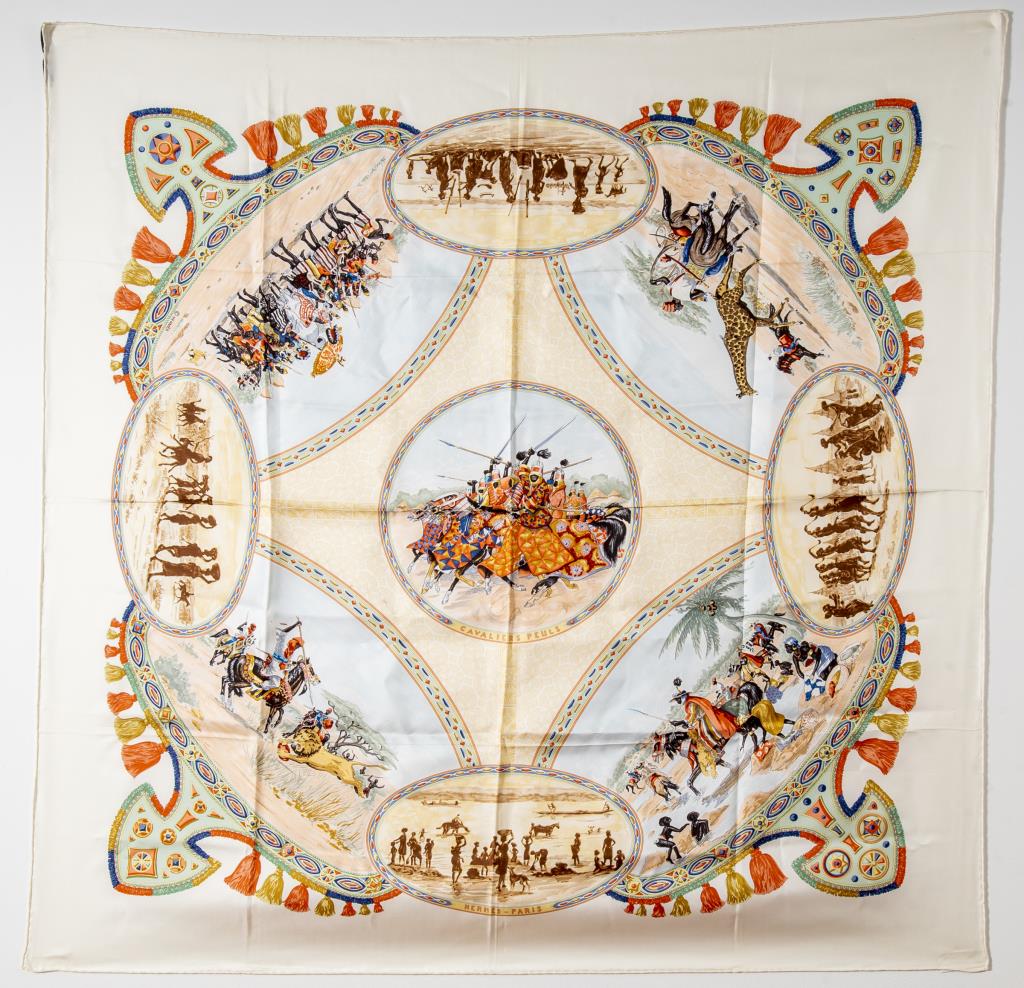 HERMES "CAVALIERS PEULS" SILK SCARF