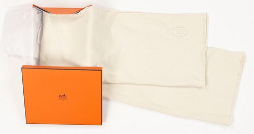 HERMES ECRU CASHMERE STOLEHermes