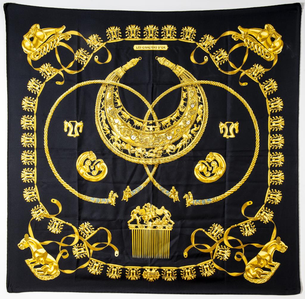HERMES "LES CAVALIERS D'OR" SILK