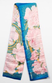HERMES "LES PIVOINES" SILK STO