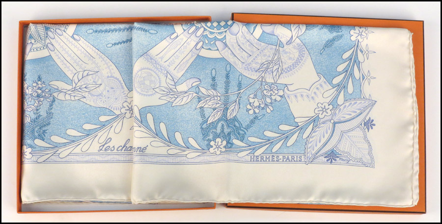 HERMES SILK SCARF. Les chants du