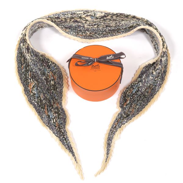 HERMES SILK TWILL PLISSE SCARF