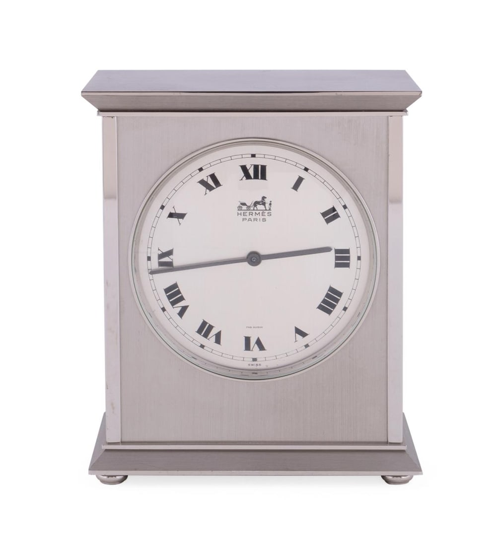 HERMES SILVER TONE QUARTZ MANTEL