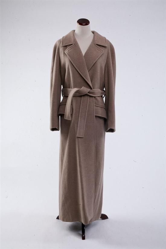 HERM?S CAMEL CASHMERE TRENCH COAT