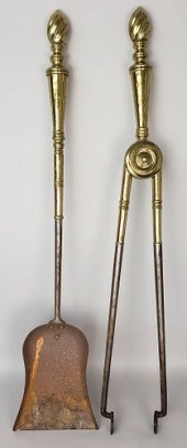 HEROIC PAIR OF ANTIQUE VINTAGE