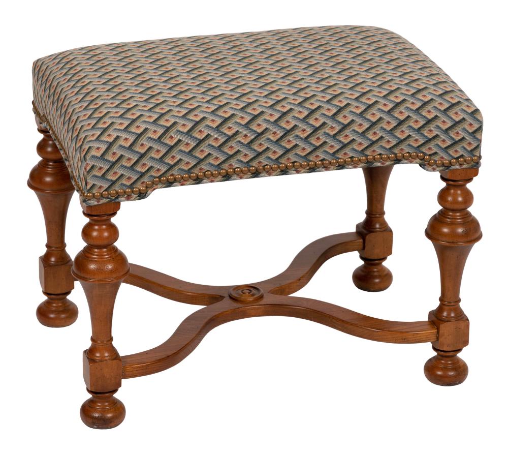 HICKORY CHAIR FURNITURE CO. WILLIAM