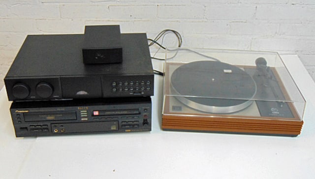 HIGH END STEREO LOT, NAIM SUPERNAIT