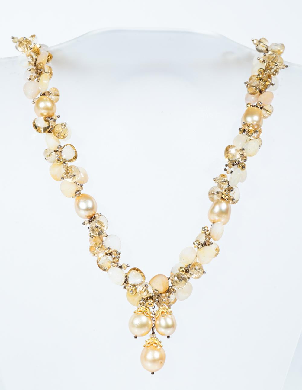 HIGH-KARAT YELLOW-GOLD, GOLDEN