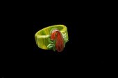 HINGED GREEN BAKELITE GOURD BR