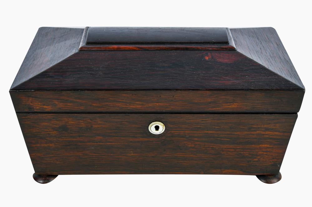 HINGED WOOD TEA CADDYthe domed,
