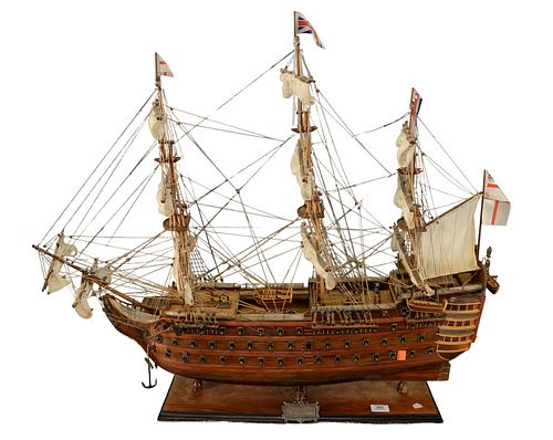 HMS VICTORY SHIP MODEL, HAVING