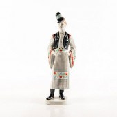 HOLLOHAZA PORCELAIN FIGURINE H